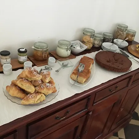 Casa Ciomod לינה וארוחת בוקר 2*