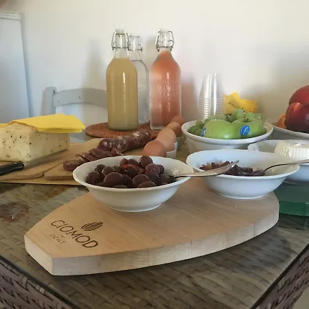 Alojamento de Acomodação e Pequeno-almoço Casa Ciomod 2*
