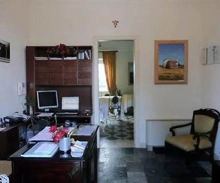 Casa Ciomod מלון 2*