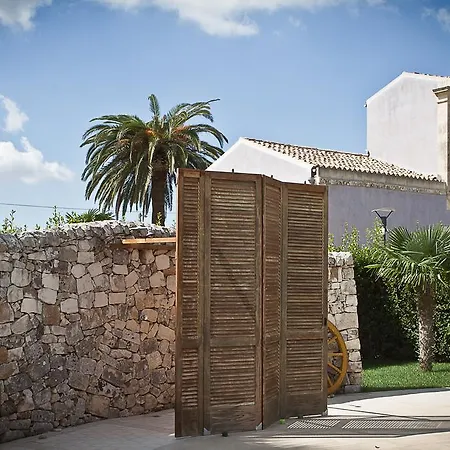 Hotel Casa Ciomod 2*
