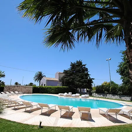 Casa Ciomod 2*