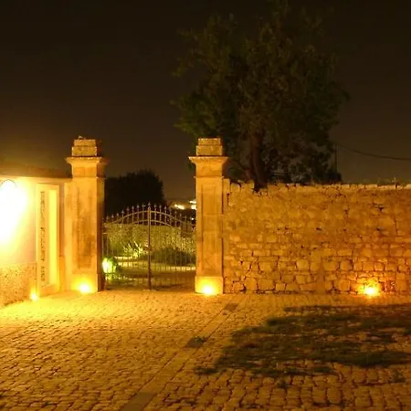 Casa Ciomod 2*
